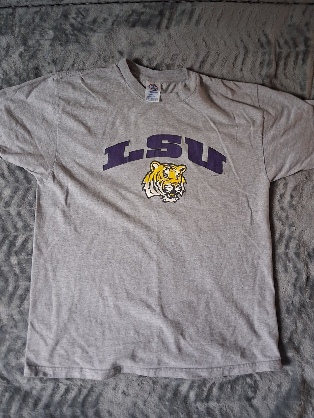 Vintage Delta Pro Ad LSU Tee Tshirt Mens Large Gray Tee Purple LSU Gold Tiger